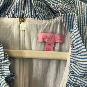 EUC Classy Lilly Pulitzer Adeline Seersucker Blue & White Shift Dress